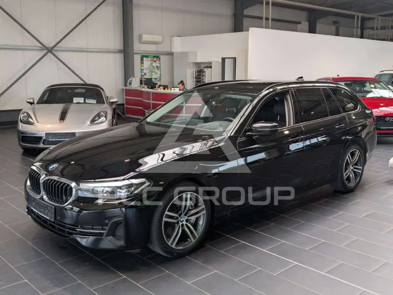 2023 BMW 530