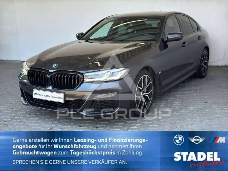2023 BMW 530