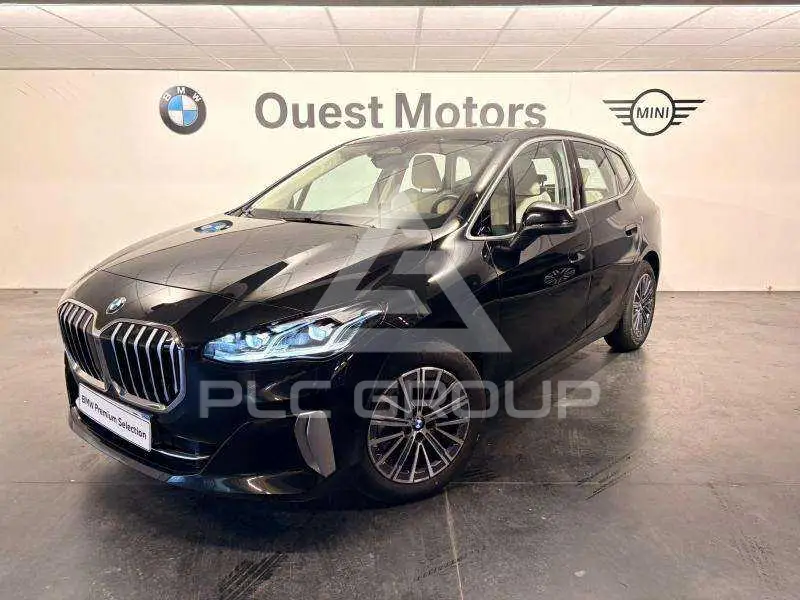 2023 BMW 218