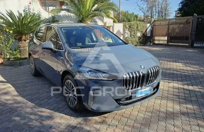 2023 BMW 218