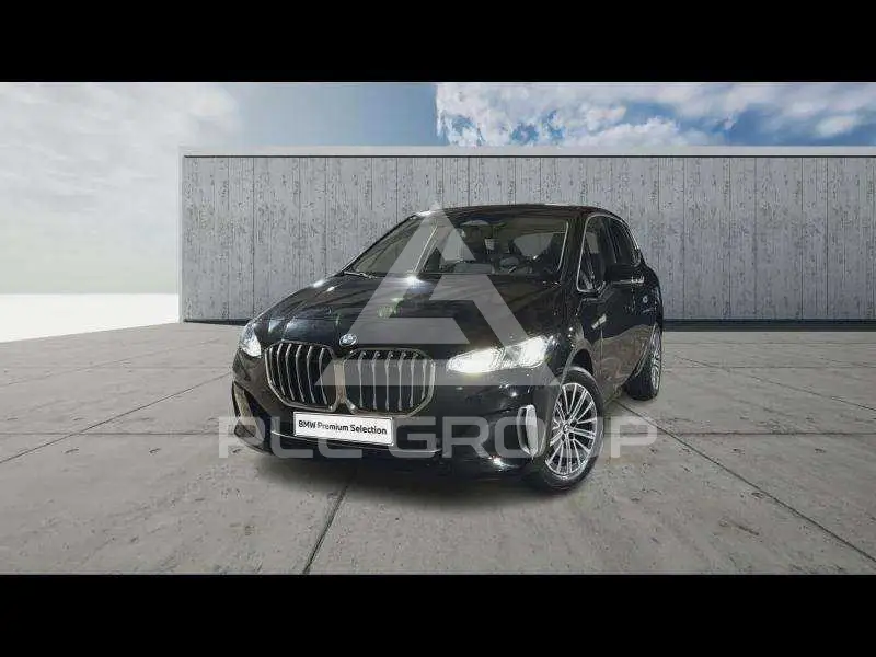 2023 BMW 218