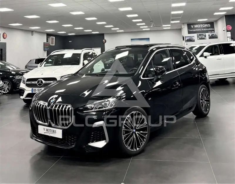 2023 BMW 218