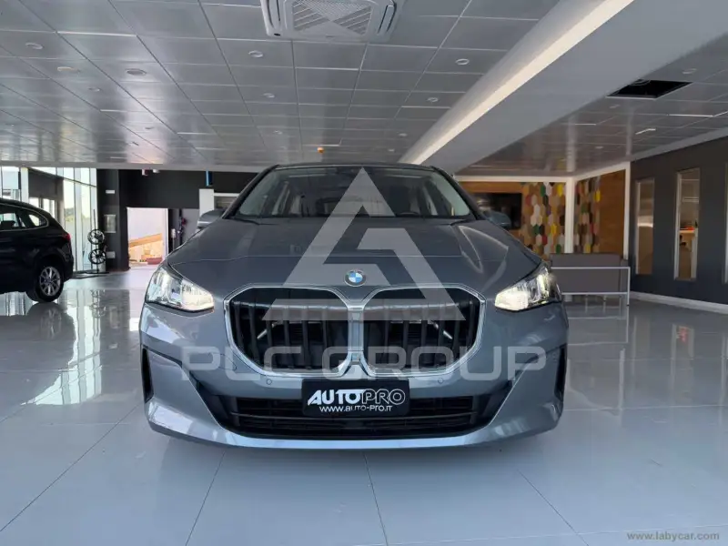 2023 BMW 218