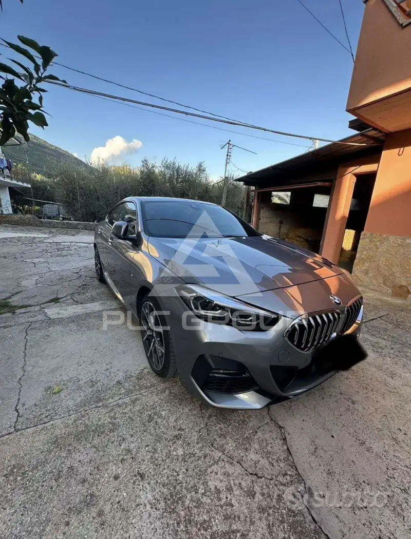 2023 BMW 218