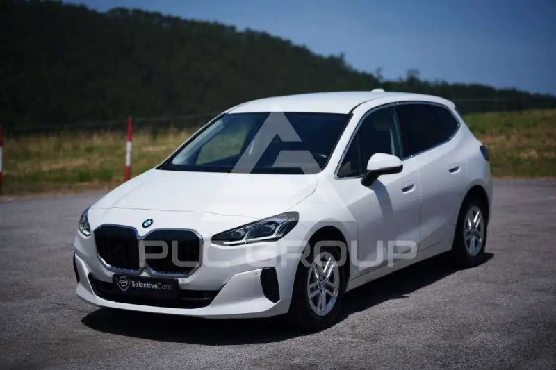 2023 BMW 218
