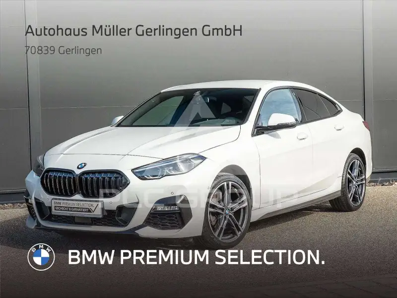 2023 BMW 218