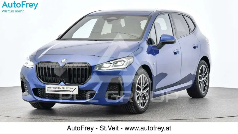 2023 BMW 218