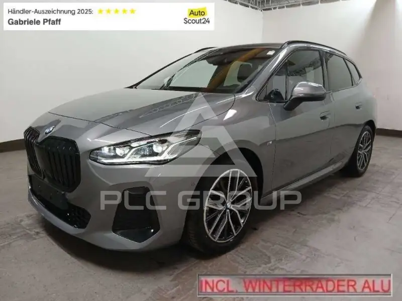 2023 BMW 218