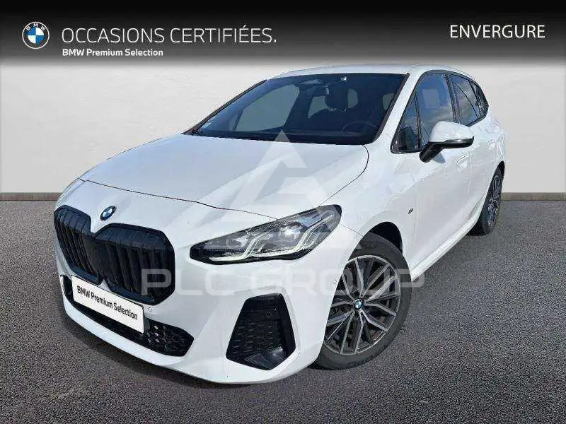 2023 BMW 218