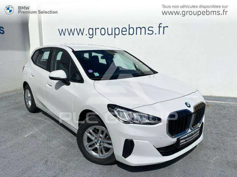 2023 BMW 218