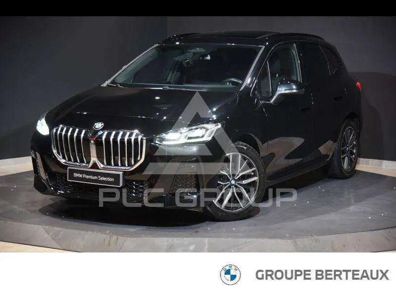 2023 BMW 218