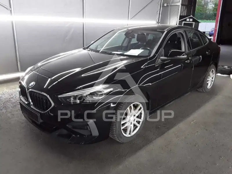 2023 BMW 218