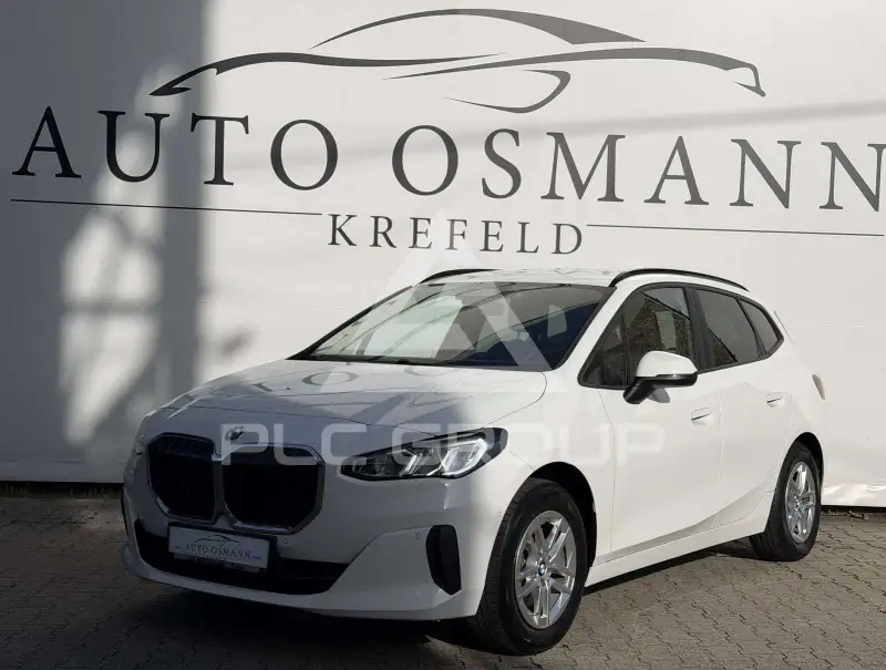 2023 BMW 218