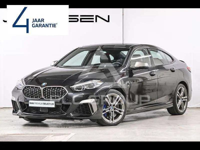 2023 BMW 235