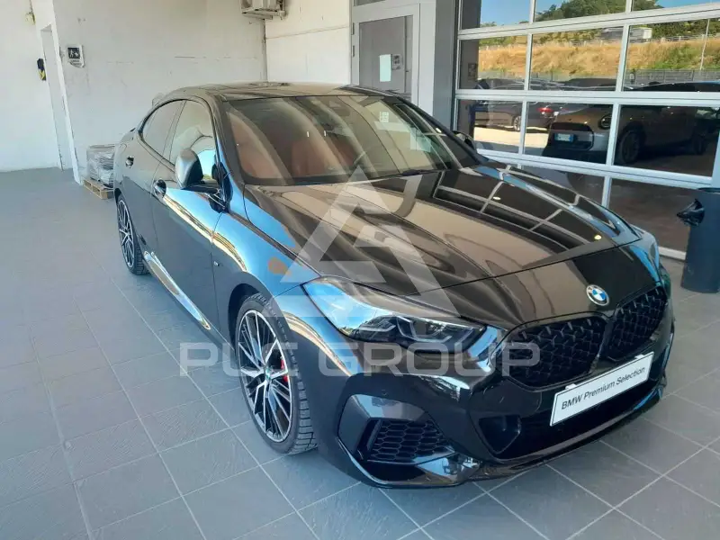 2023 BMW 235