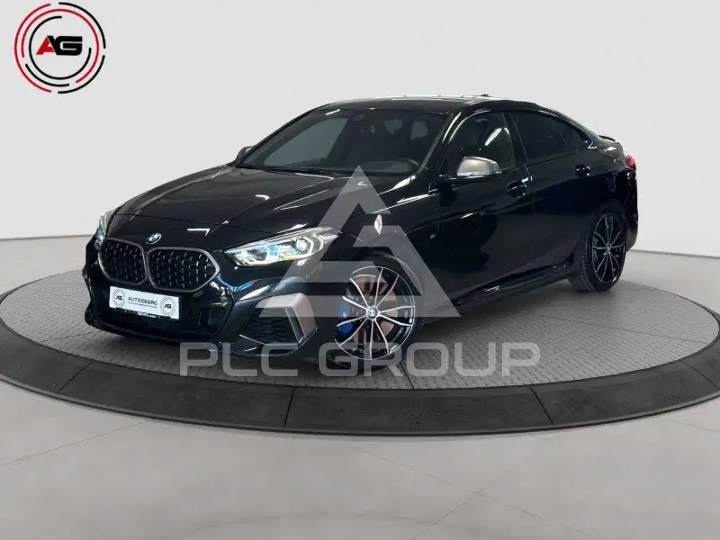 2023 BMW 235