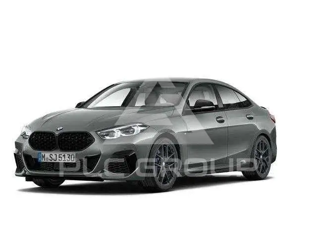 2023 BMW 235