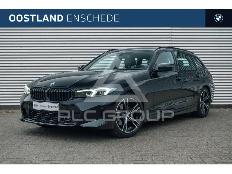 2023 BMW 320