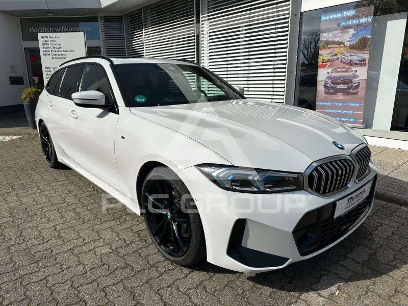 2023 BMW 320