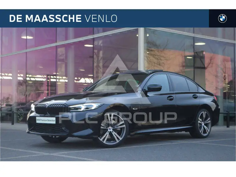 2023 BMW 320