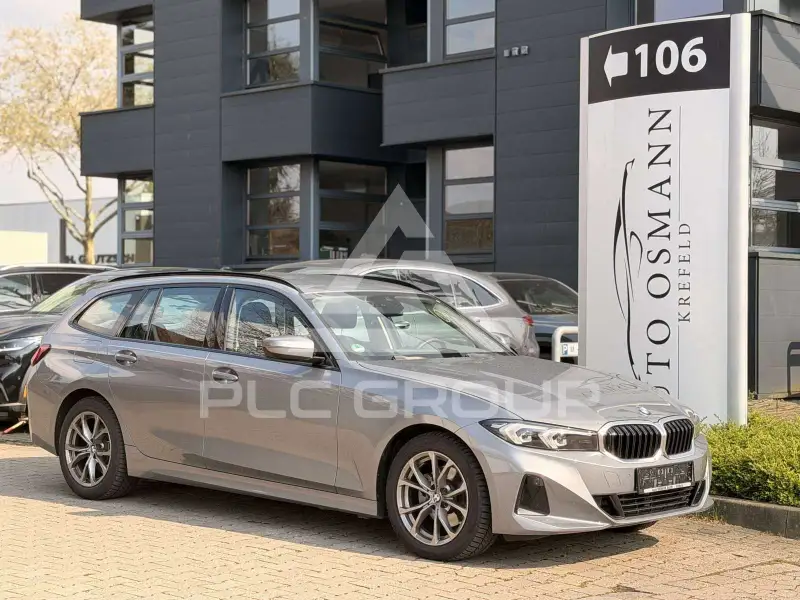 2023 BMW 320