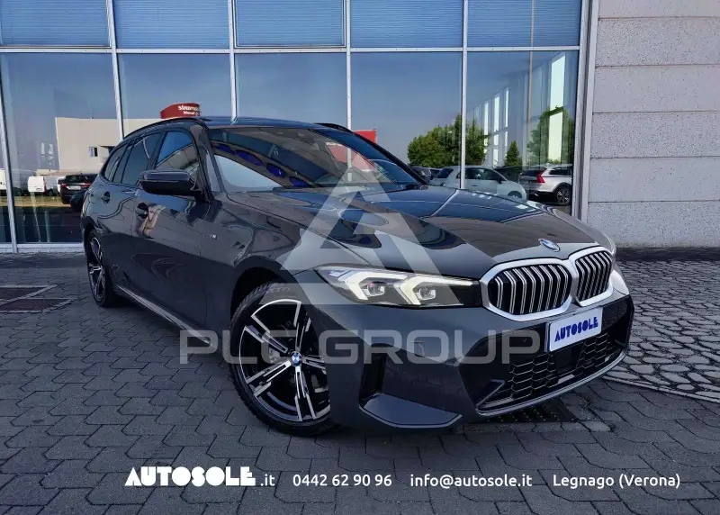 2023 BMW 320