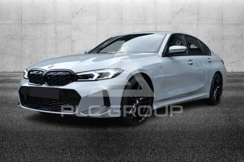 2023 BMW 320