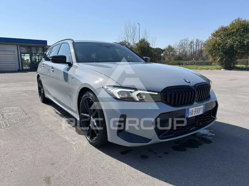 2023 BMW 320