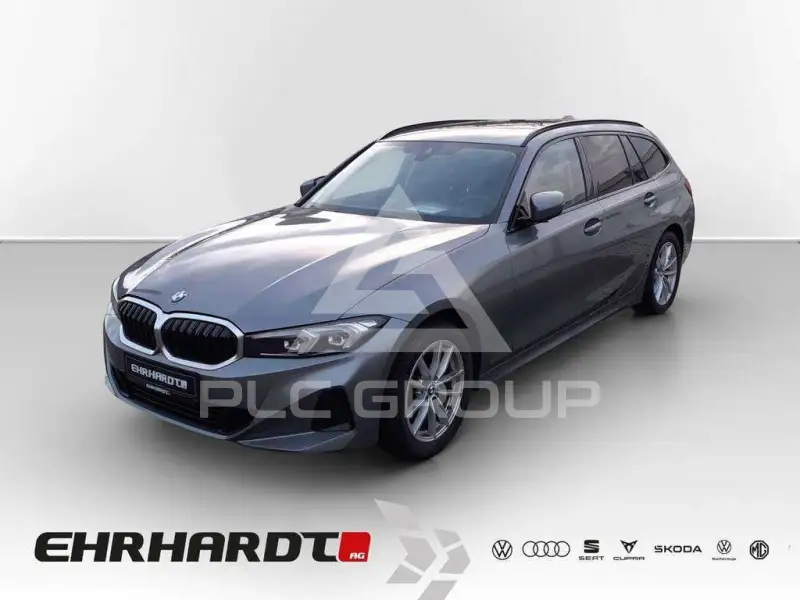 2023 BMW 320