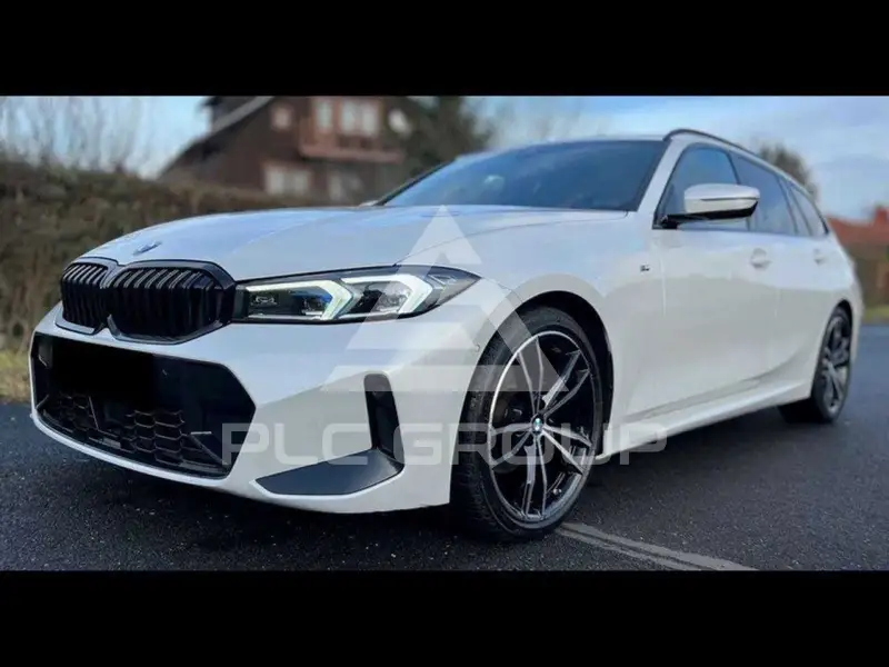 2023 BMW 320