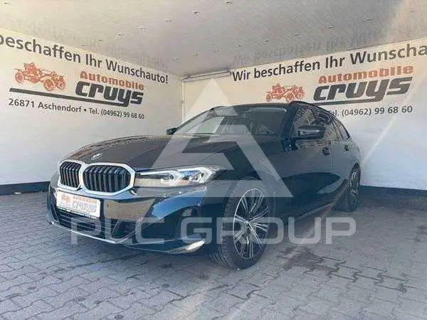 2023 BMW 320