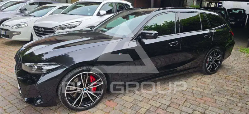 2023 BMW 320