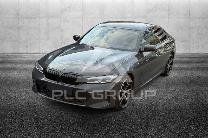 2023 BMW 320