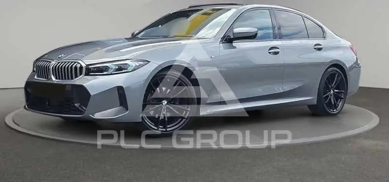 2023 BMW 320