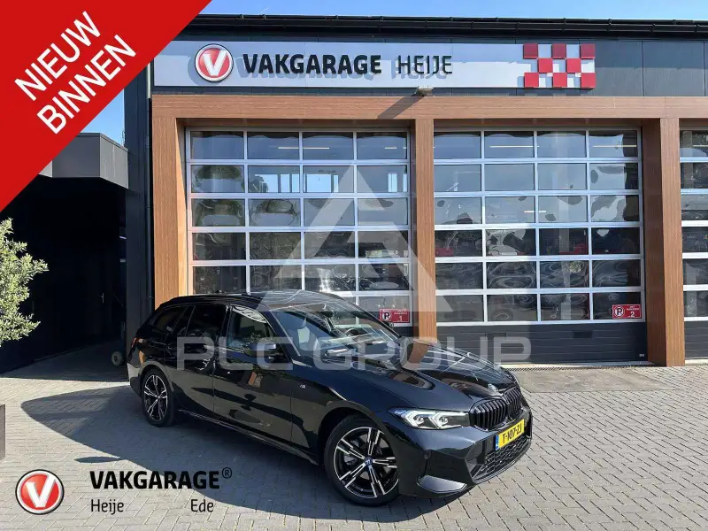 2023 BMW 320