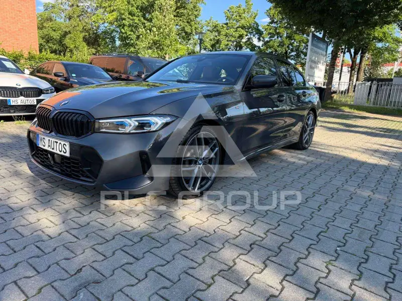 2023 BMW 330