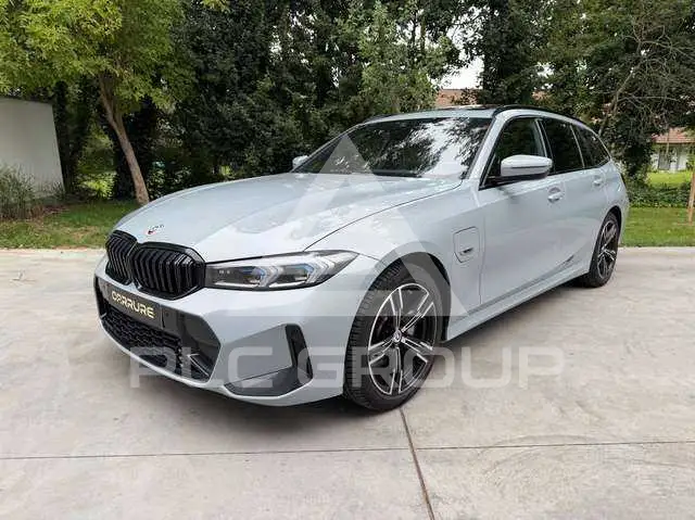 2023 BMW 330
