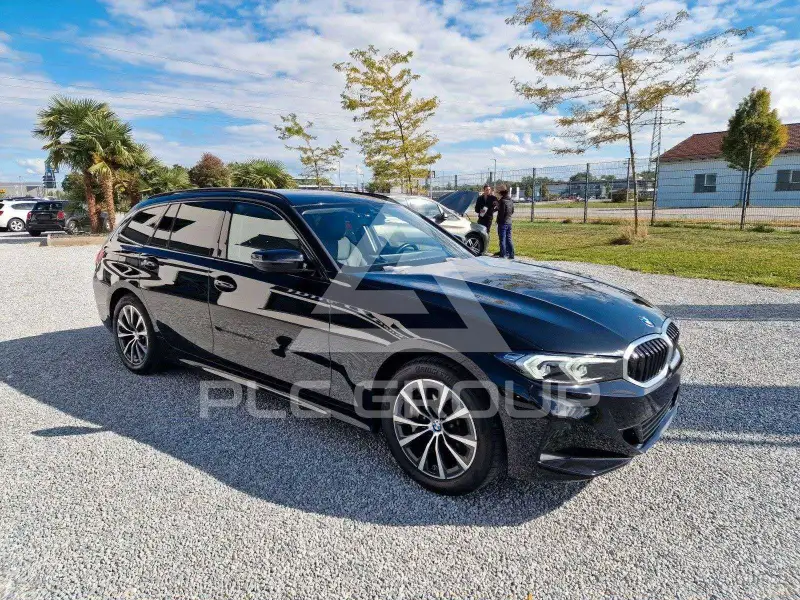 2023 BMW 330