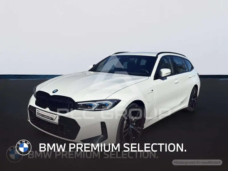 2023 BMW 330