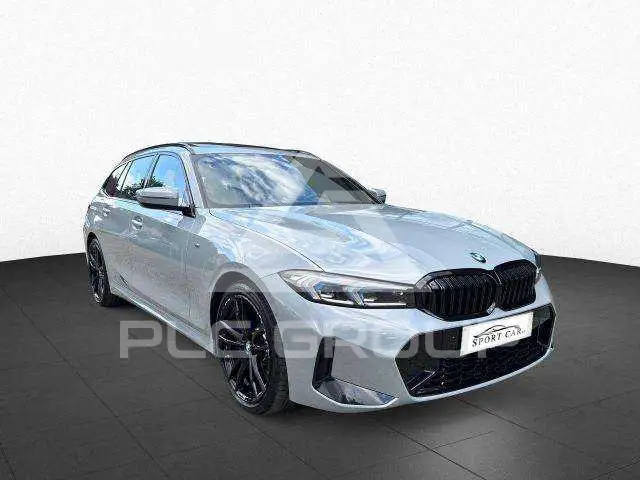 2023 BMW 330