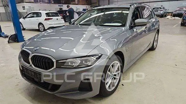 2023 BMW 330