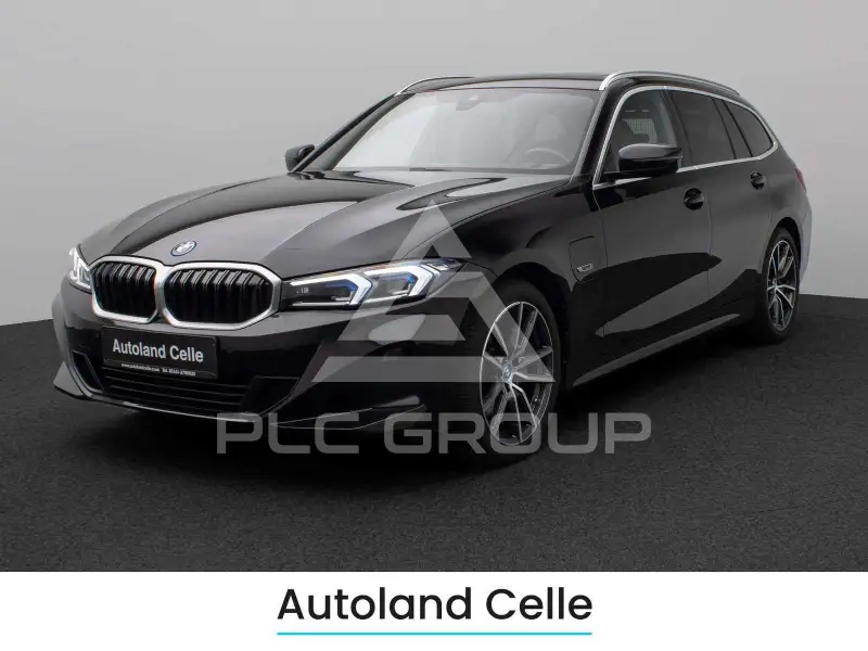2023 BMW 330