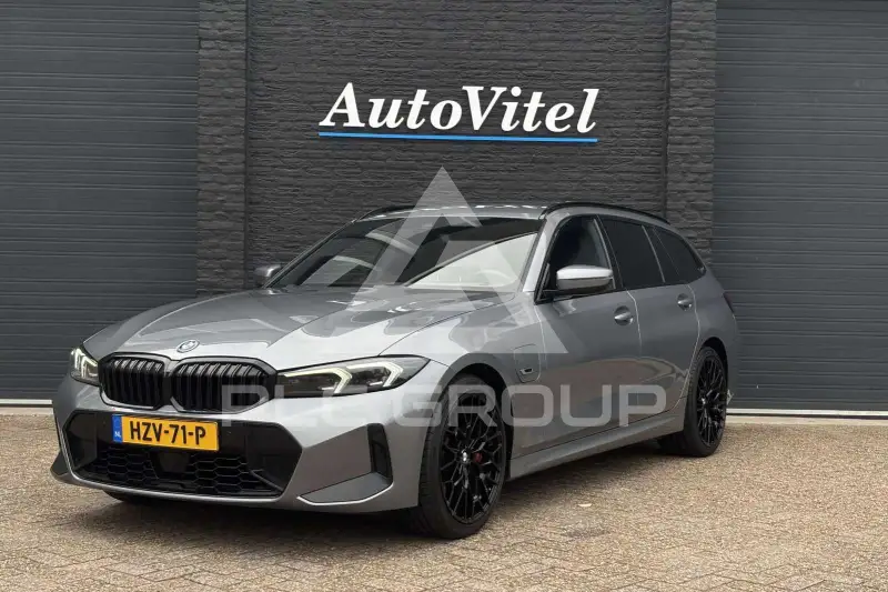 2023 BMW 330