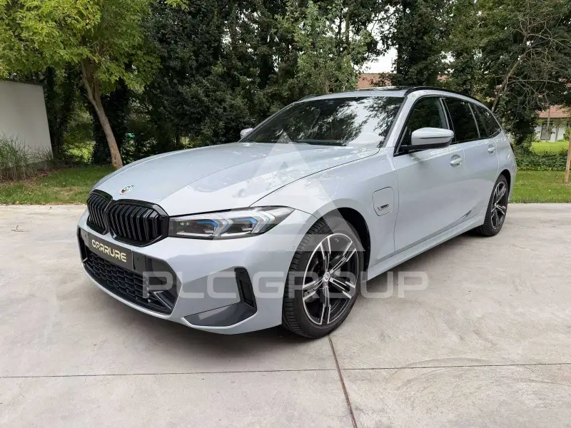 2023 BMW 330