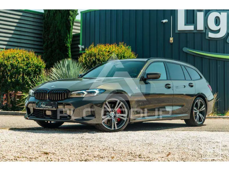 2023 BMW 330