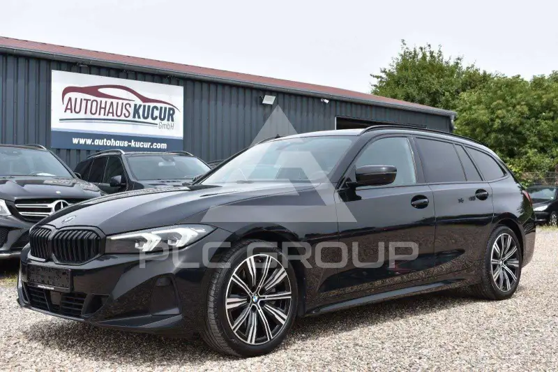 2023 BMW 330