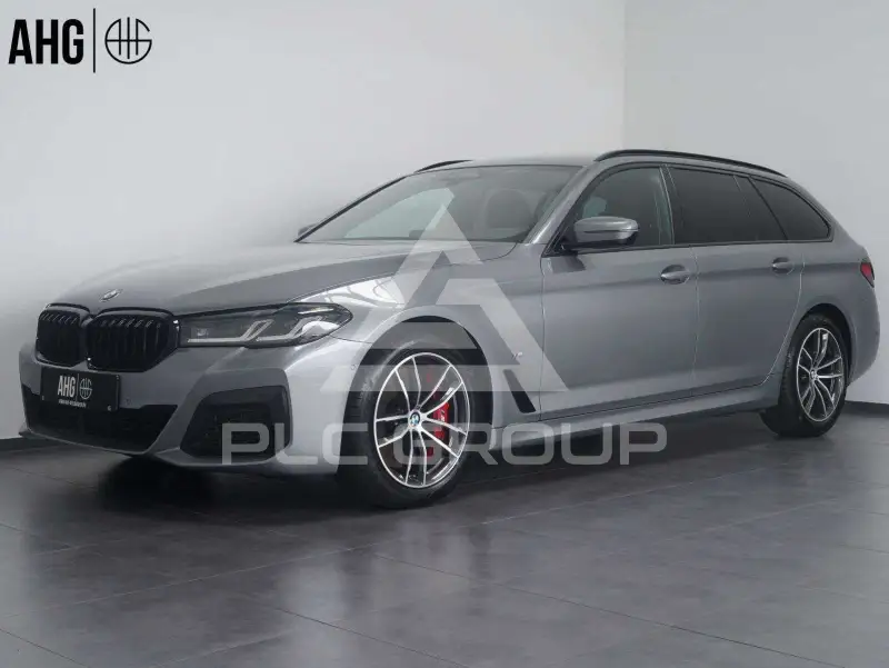 2023 BMW 540