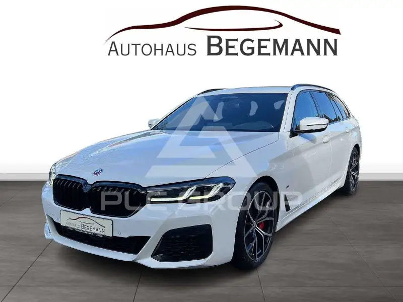 2023 BMW 540