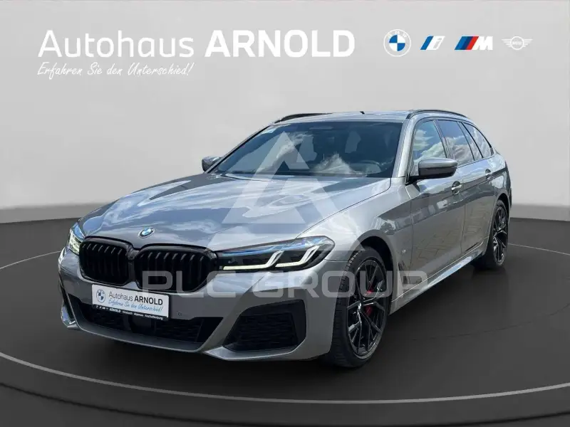 2023 BMW 540
