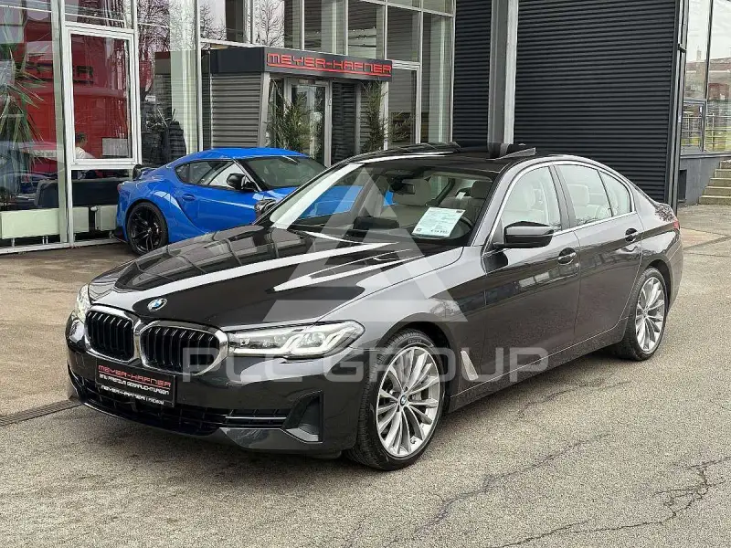 2023 BMW 540